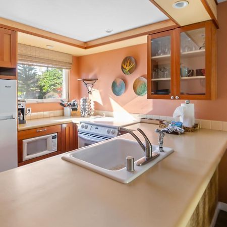 Bamboo Suite, 1 Bedroom, Sleeps 4, Pool & Bbq, Pre-Renovation Summer Sale Kihei Eksteriør bilde